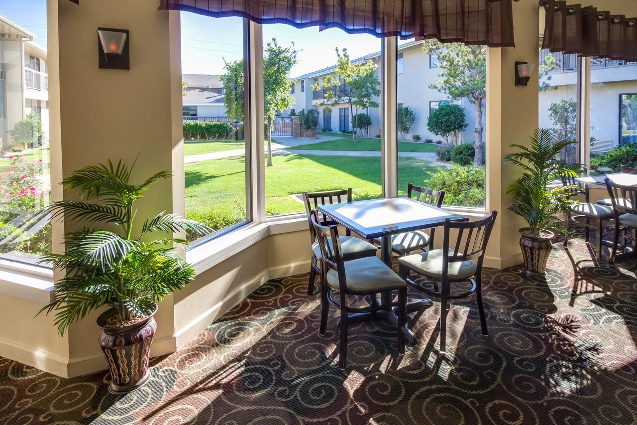 Ashmore Inn And Suites Lubbock Esterno foto