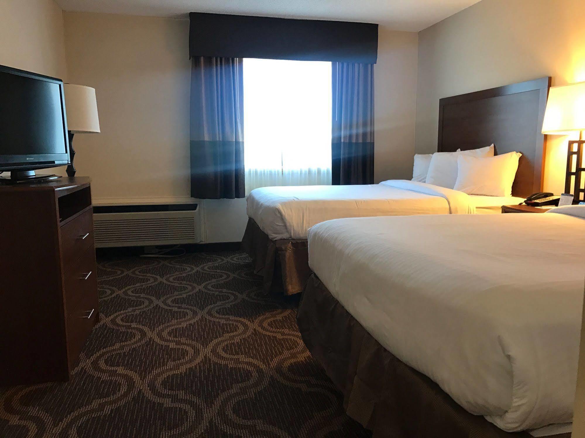 Ashmore Inn And Suites Lubbock Esterno foto