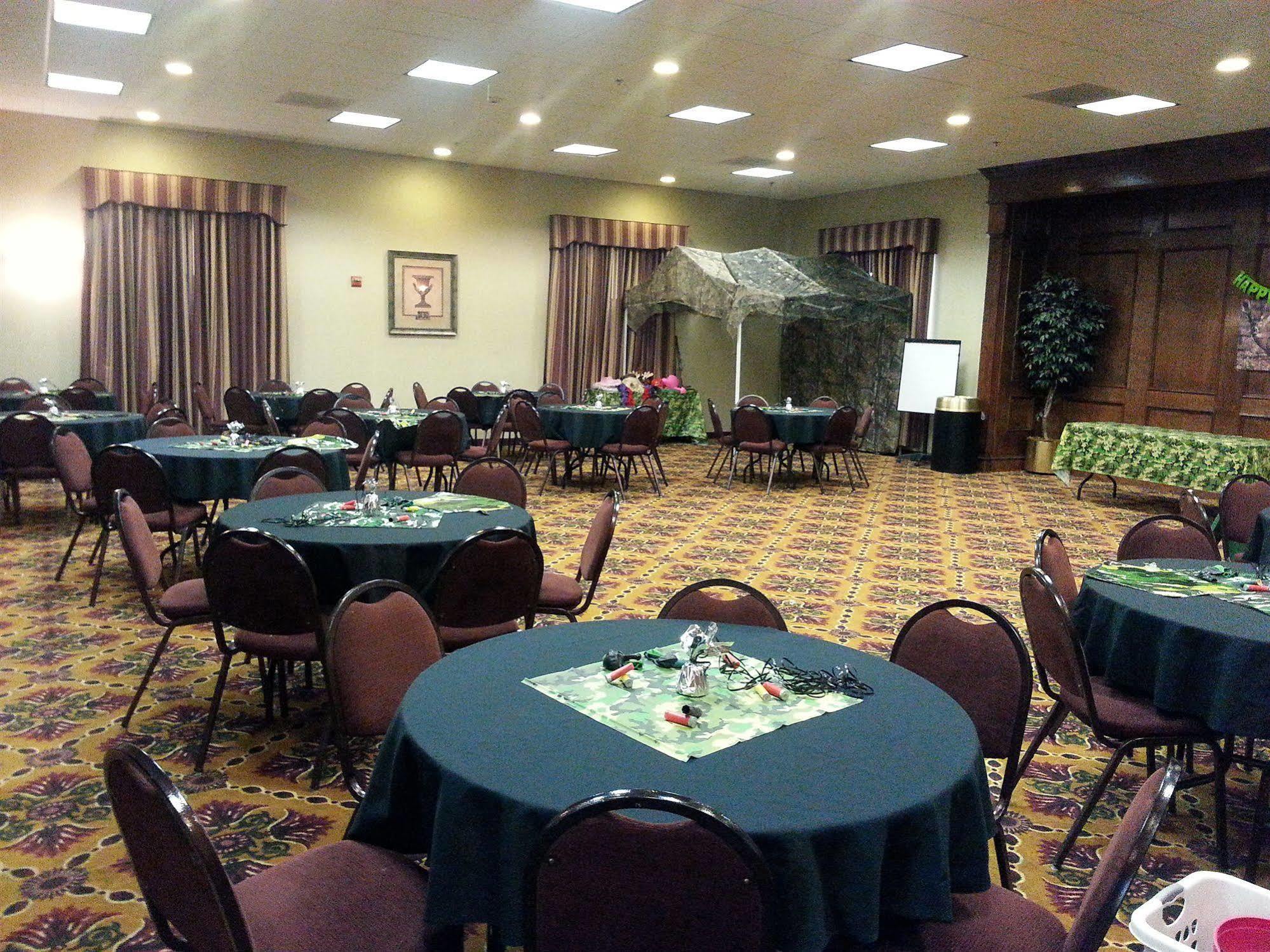 Ashmore Inn And Suites Lubbock Esterno foto